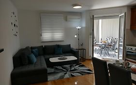 Seafront City Apartment Ana Trogir
